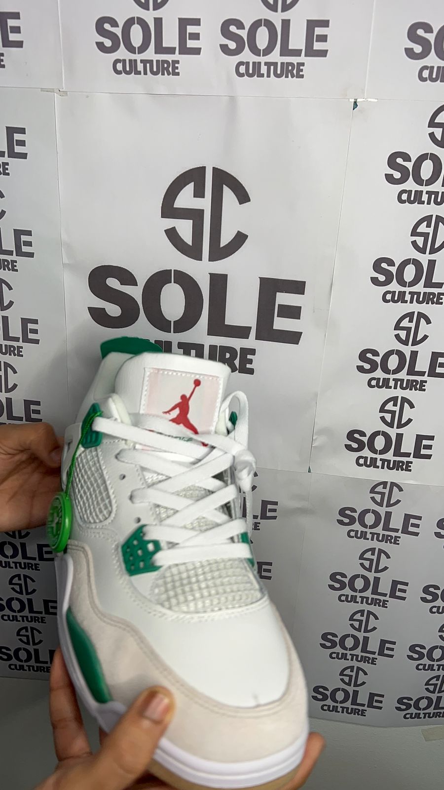 Air Jordan 4 SB "Pine Green"